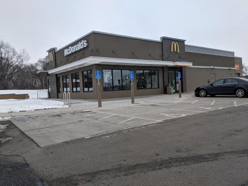 9560 US Highway 12, Independence, MN 55328