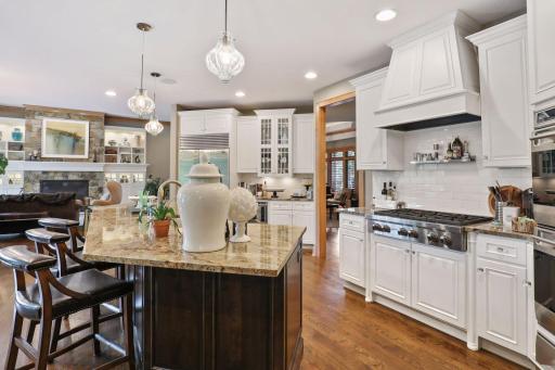 2414 Emerald Trail, Hopkins, MN 55305