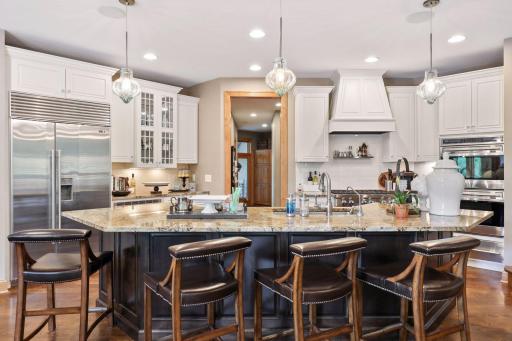2414 Emerald Trail, Hopkins, MN 55305