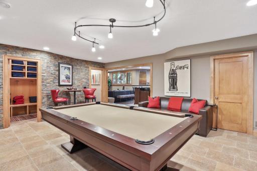 2414 Emerald Trail, Hopkins, MN 55305