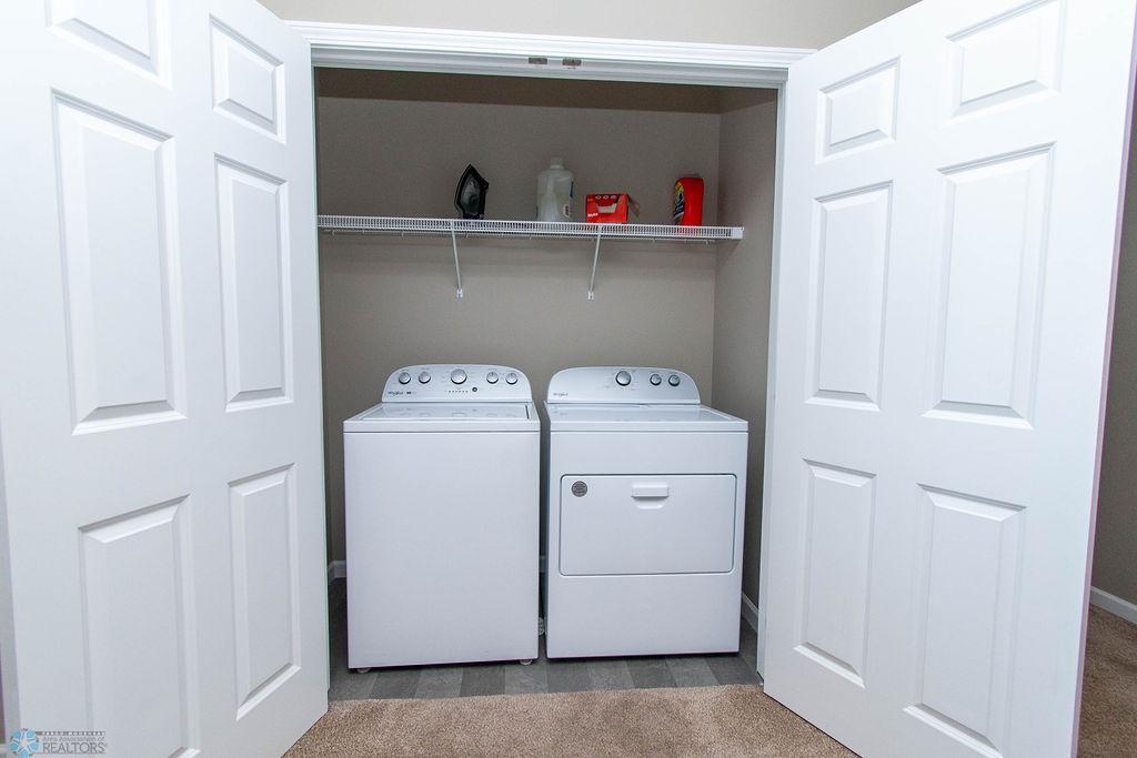 Laundry-Upper Level