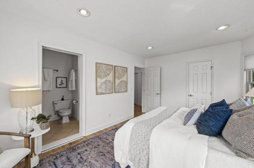 3208 Holmes Avenue S, Minneapolis, MN 55408