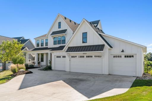 18925 49th Avenue N, Plymouth, MN 55446