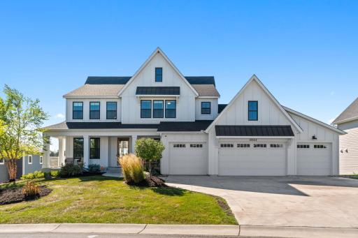 18925 49th Avenue N, Plymouth, MN 55446