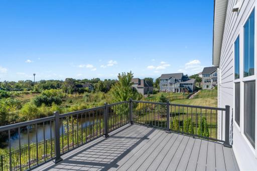 18925 49th Avenue N, Plymouth, MN 55446