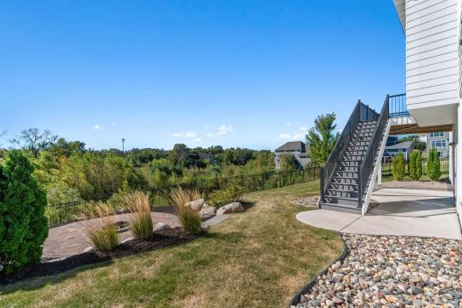 18925 49th Avenue N, Plymouth, MN 55446