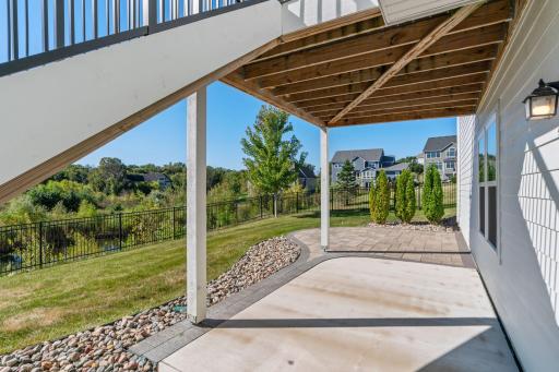 18925 49th Avenue N, Plymouth, MN 55446