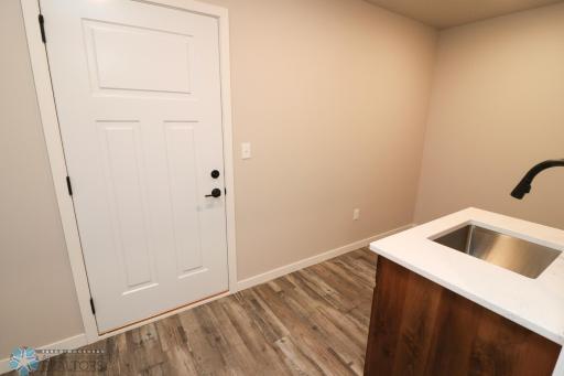 1390 Prairie Lane, Wahpeton, ND 58075