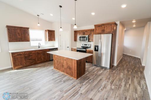 1390 Prairie Lane, Wahpeton, ND 58075