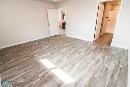 1390 Prairie Lane, Wahpeton, ND 58075
