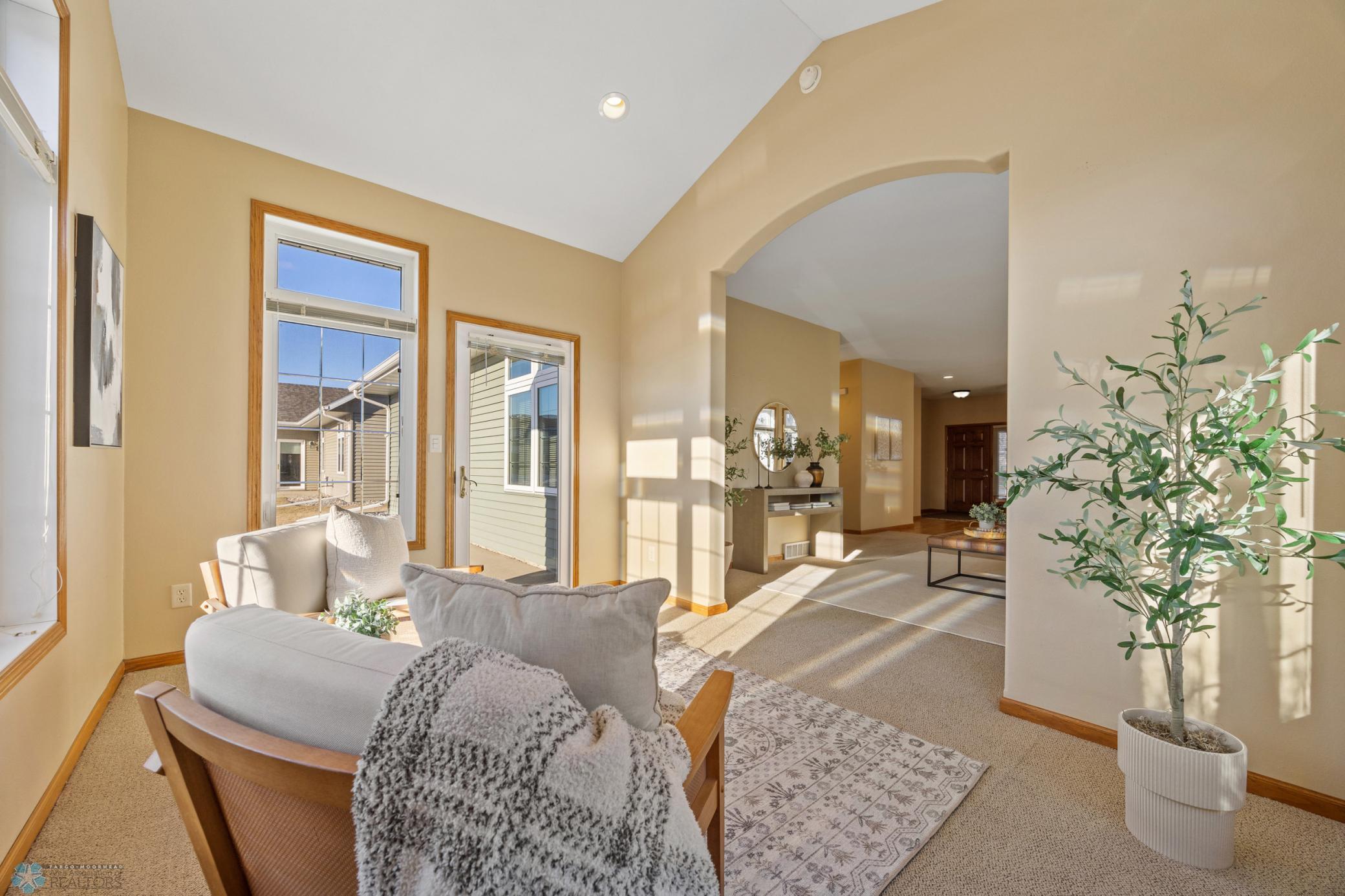 Sunroom- Door to Patio