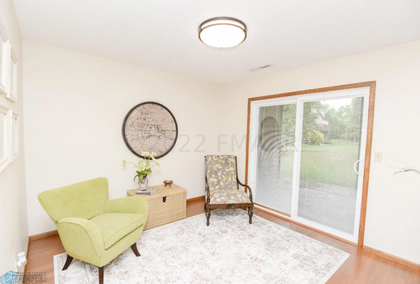 28 Fremont Dr S Fargo