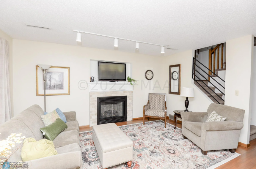 28 Fremont Dr S Fargo