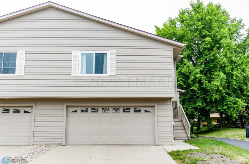 28 Fremont Dr S Fargo