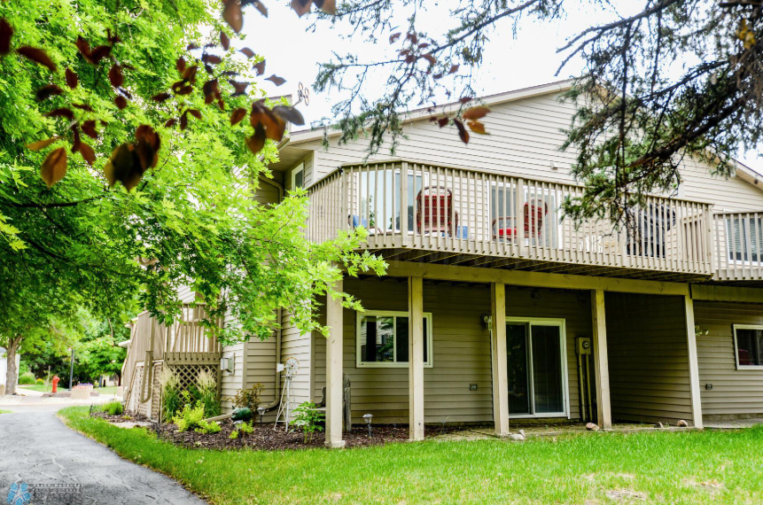 28 Fremont Dr S Fargo