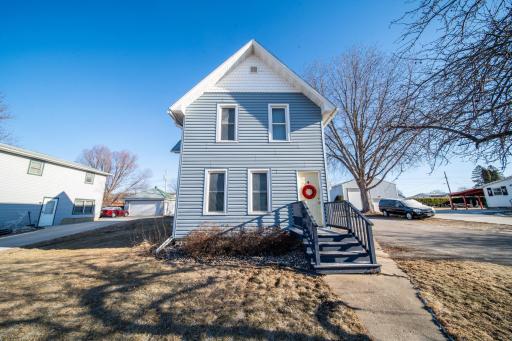 Photo for 824 Main St S, Chatfield, MN 55923 - Listing #6647077 824 Main St S, Chatfield, MN 55923