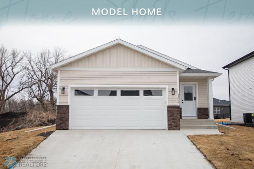 1136 55th Avenue W, West Fargo, ND 58078