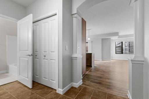 1155 Ford Road, 410, Saint Louis Park, MN 55426