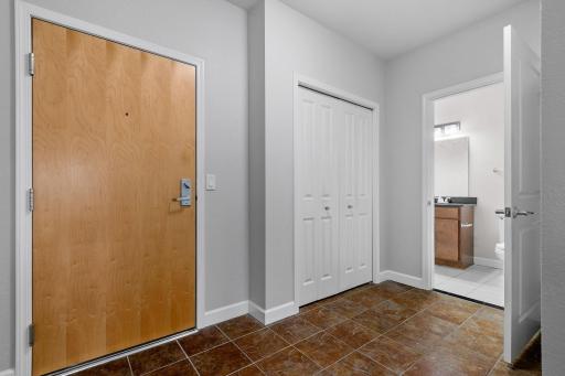 1155 Ford Road, 410, Saint Louis Park, MN 55426