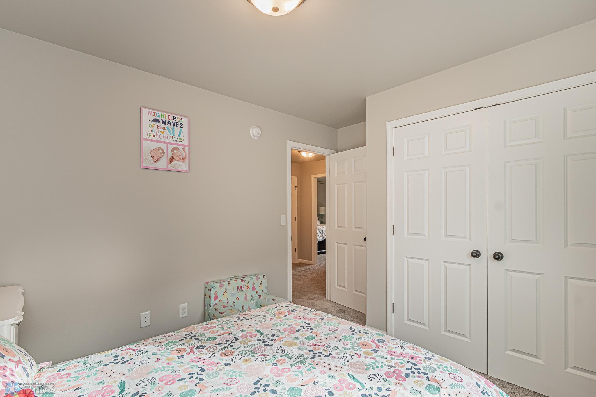 7277 27th street South Fargo ND 58104-14.jpg