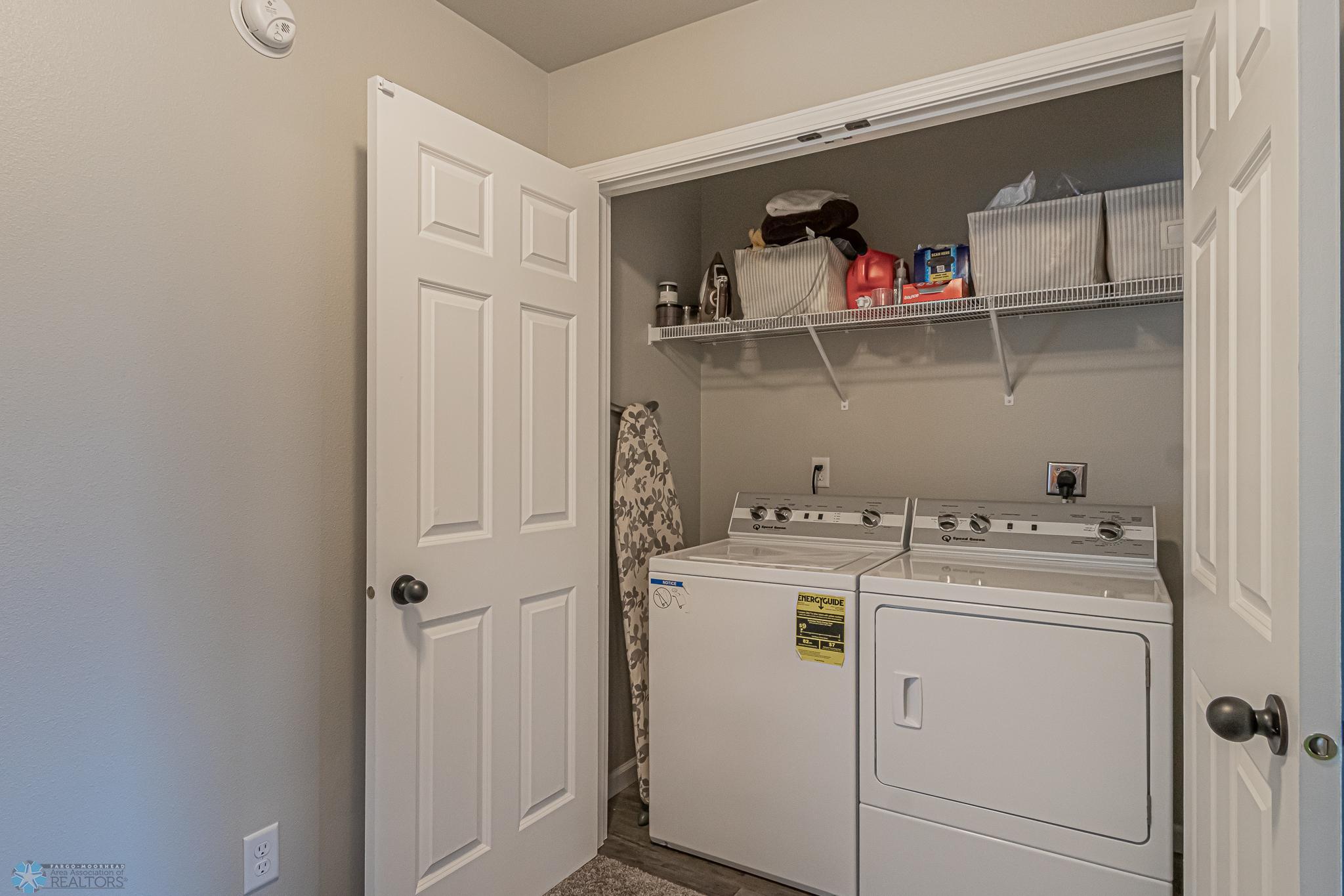 7277 27th street South Fargo ND 58104-23.jpg