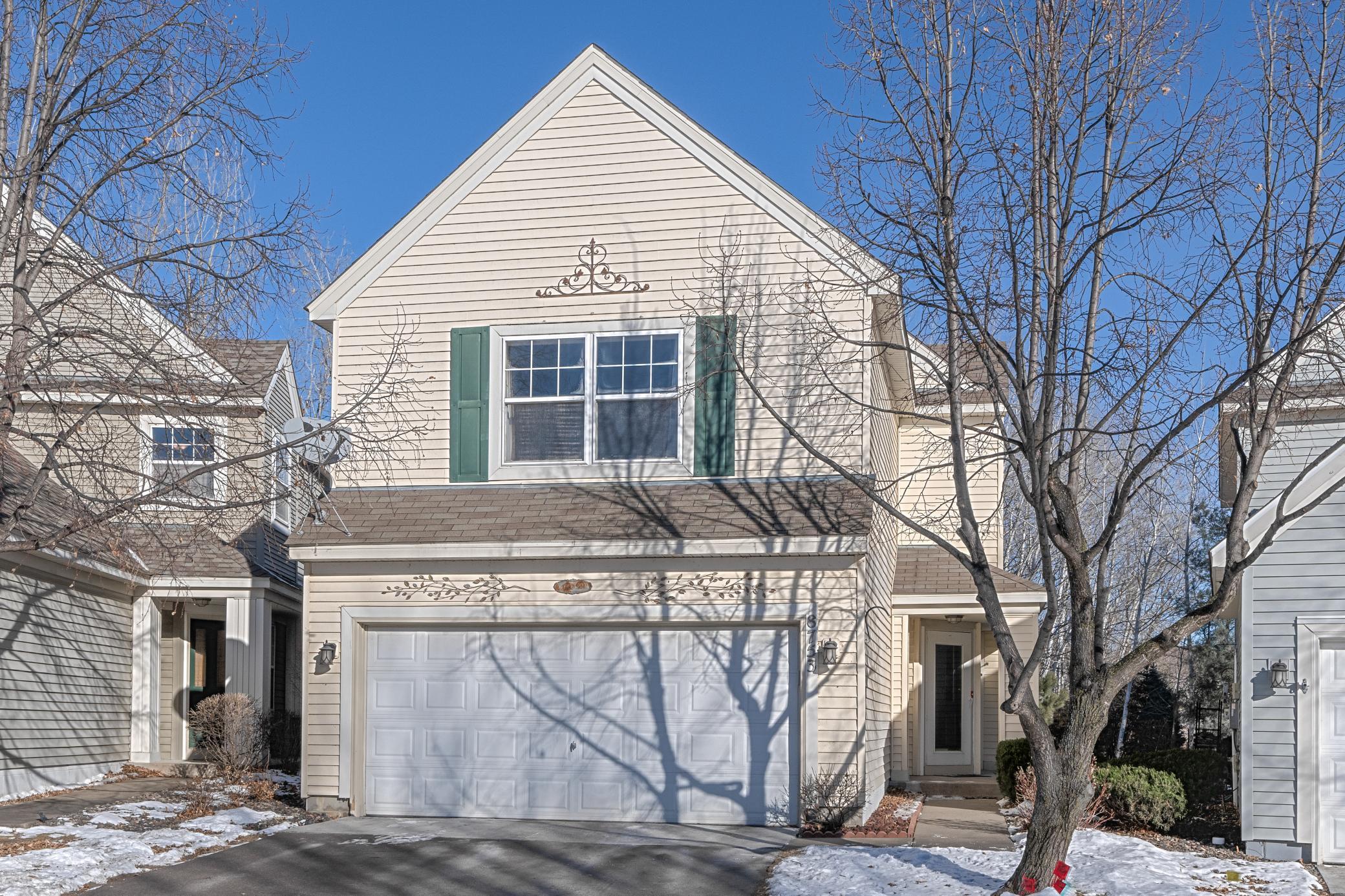 8753 N Bay Drive, Chanhassen, MN 55317