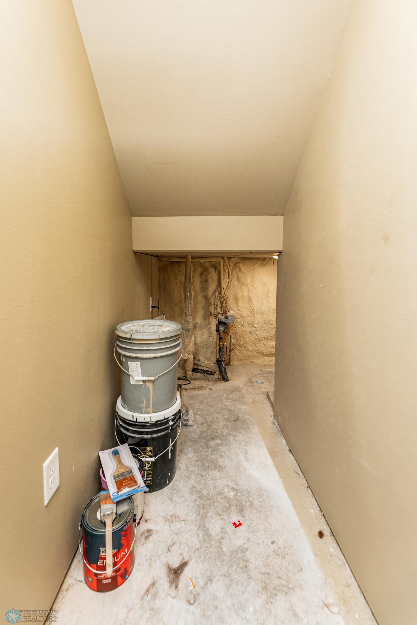 481351(17of43).jpg