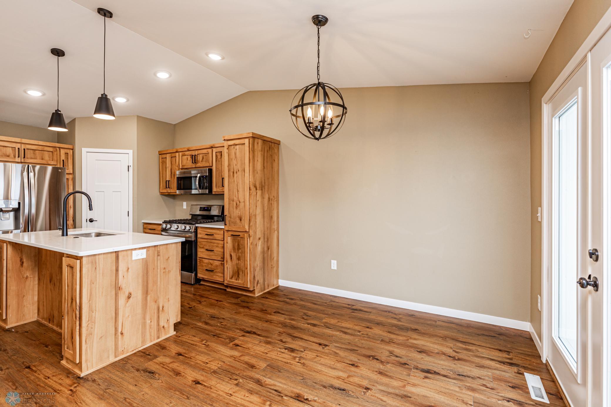 481351(27of43).jpg