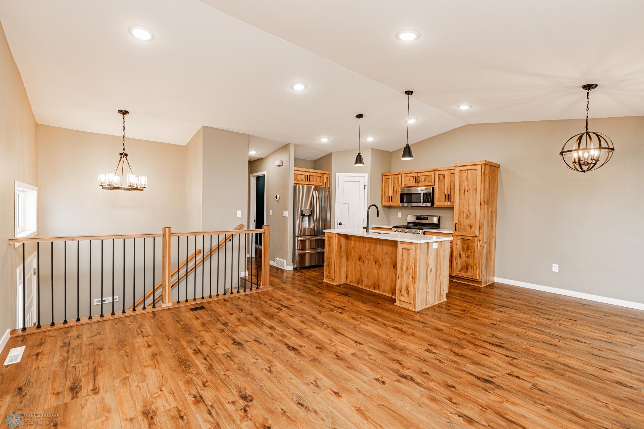 481351(29of43).jpg