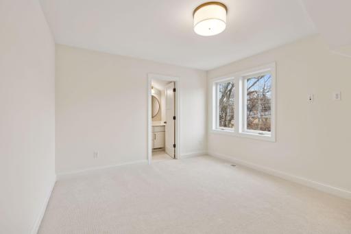 6021 Concord Avenue, Minneapolis, MN 55424
