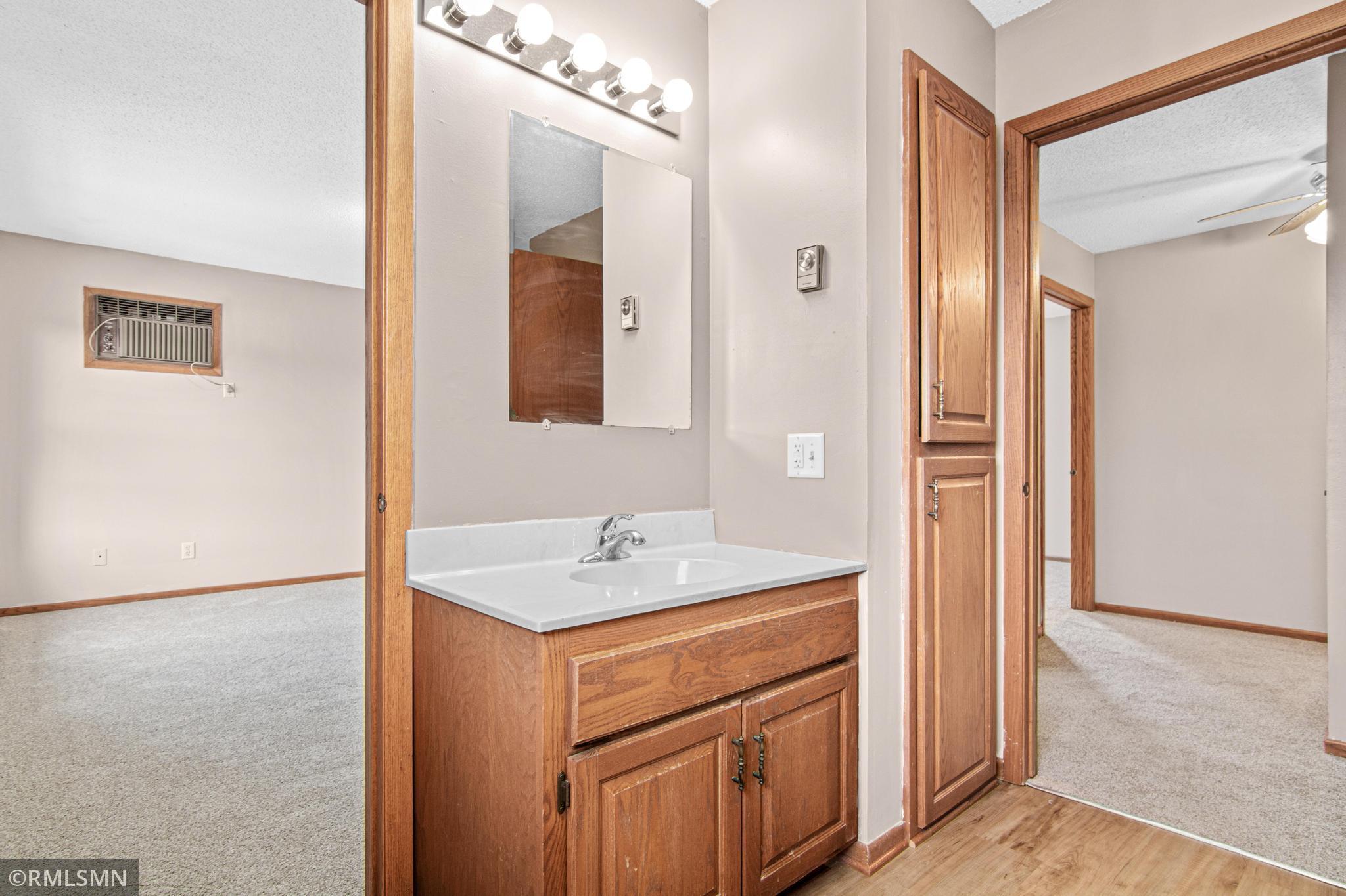 531 Hunter Hill Road-26.jpg