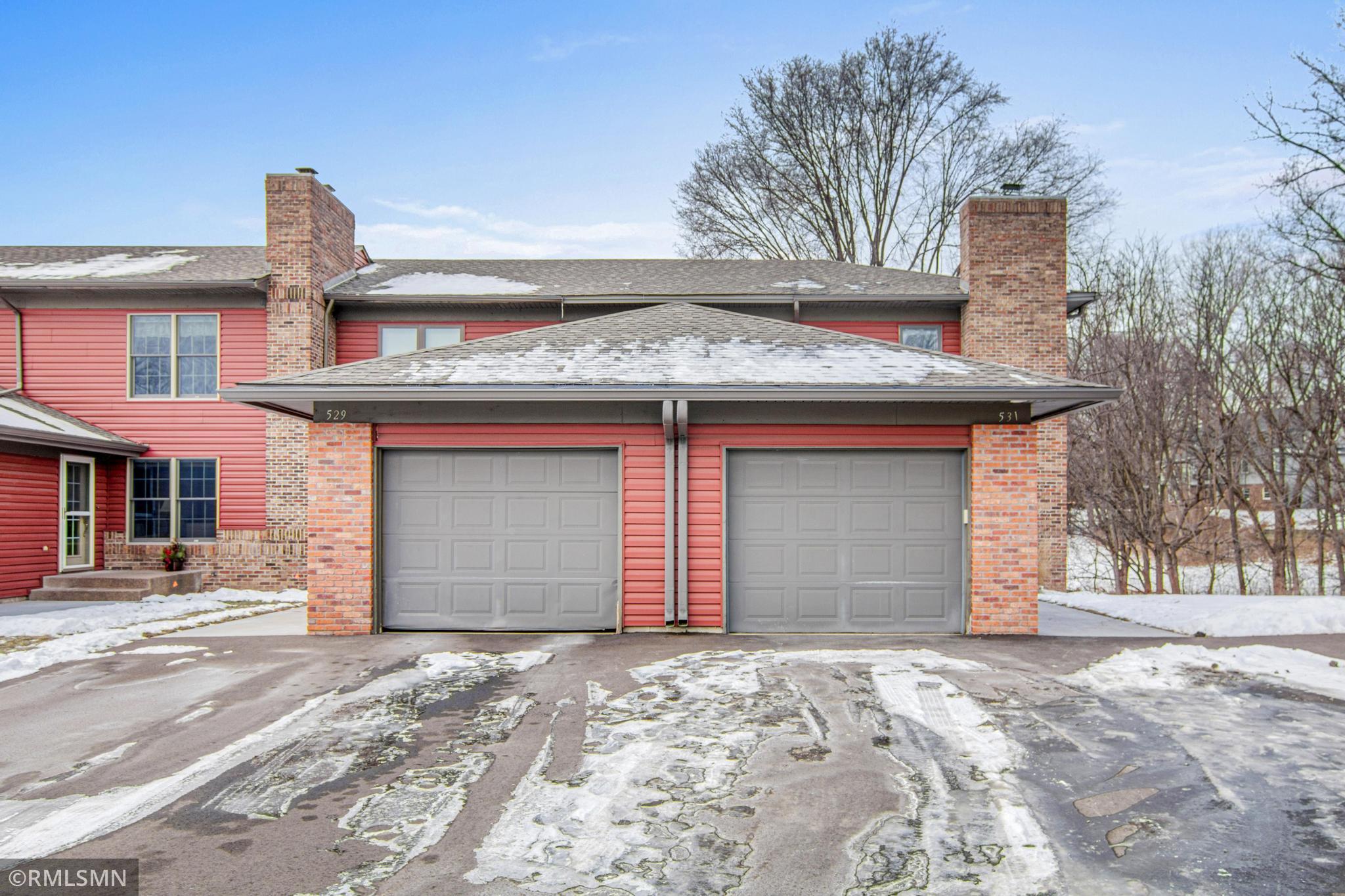 531 Hunter Hill Road-1.jpg