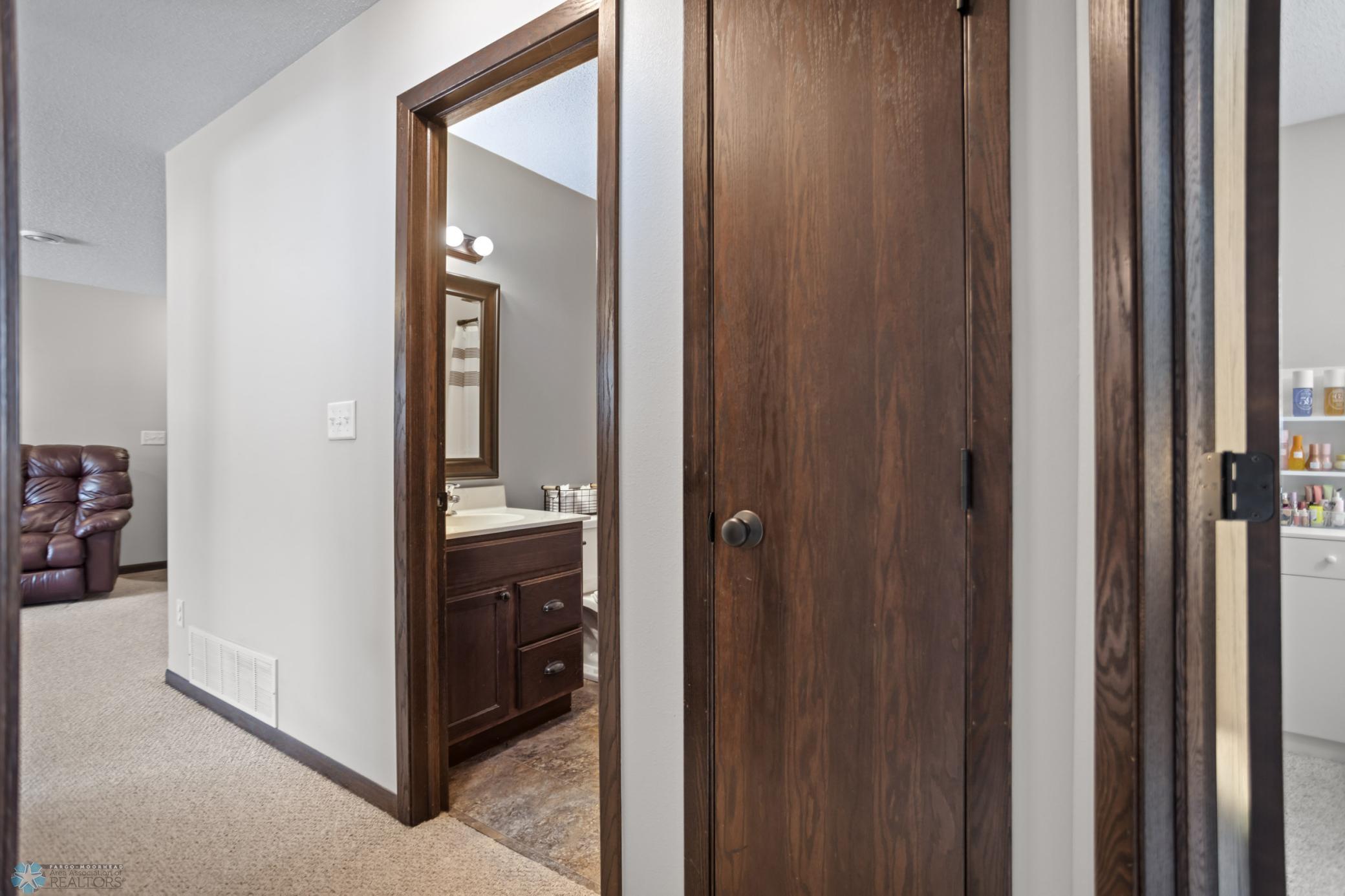 Lower Level Bath