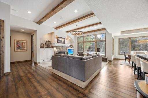 14 Hillary Farm Lane, Saint Paul, MN 55110