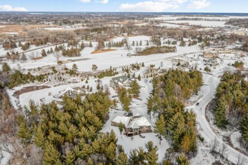 Located right by Gem Lake golf course/ cross country ski in the winter, and golf all summer long.