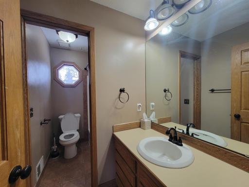 7486 Jeffery Lane S, Cottage Grove, MN 55016