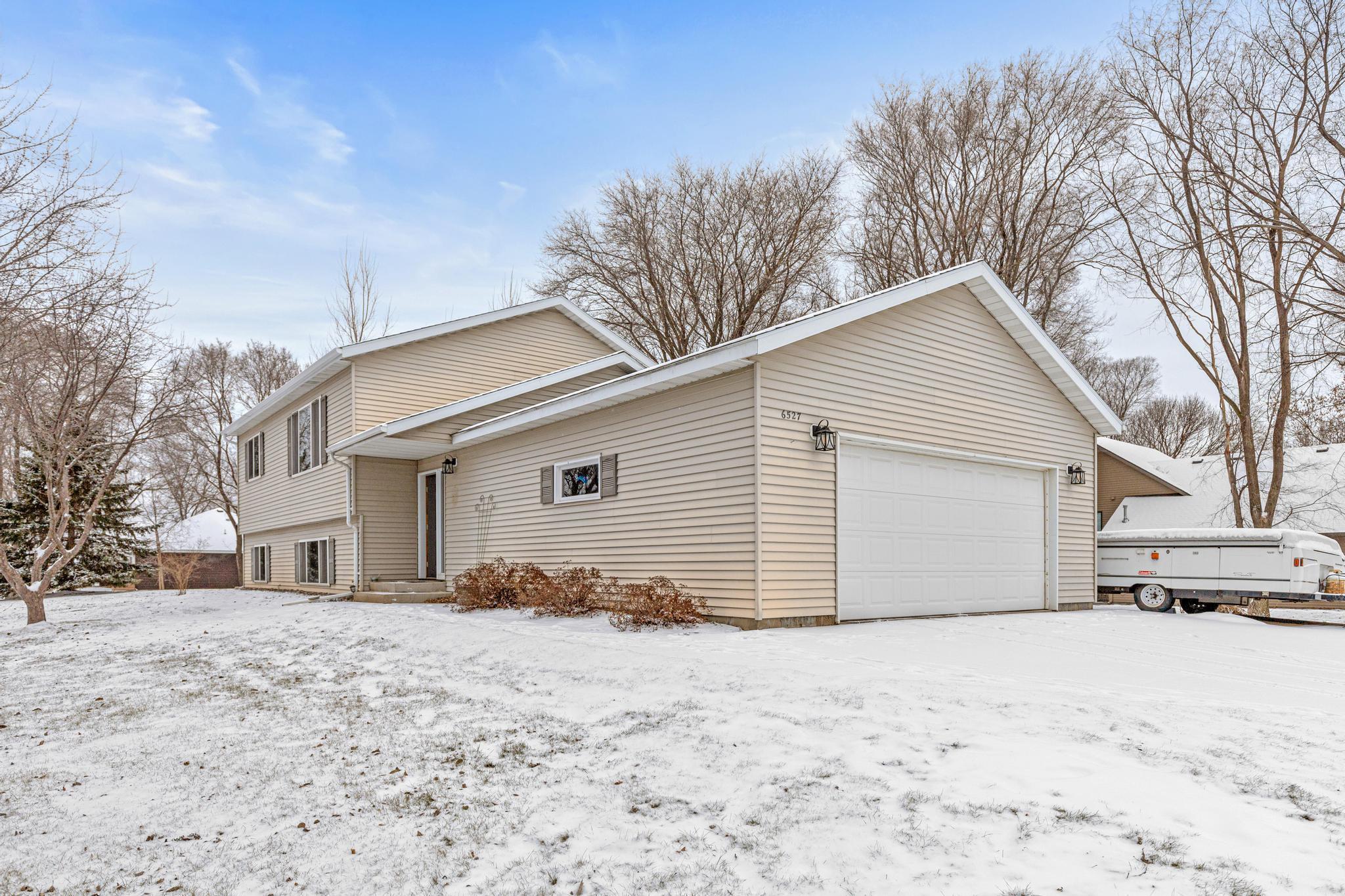 Welcome home! Check out this amazing 3 bed, 2 bath, nicely updated home in St Cloud!