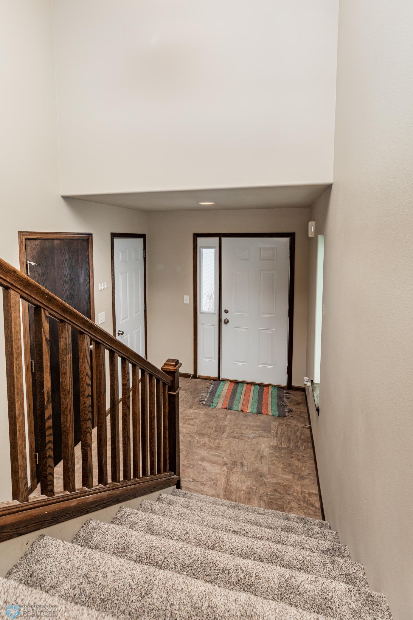 Foyer entryway.jpg