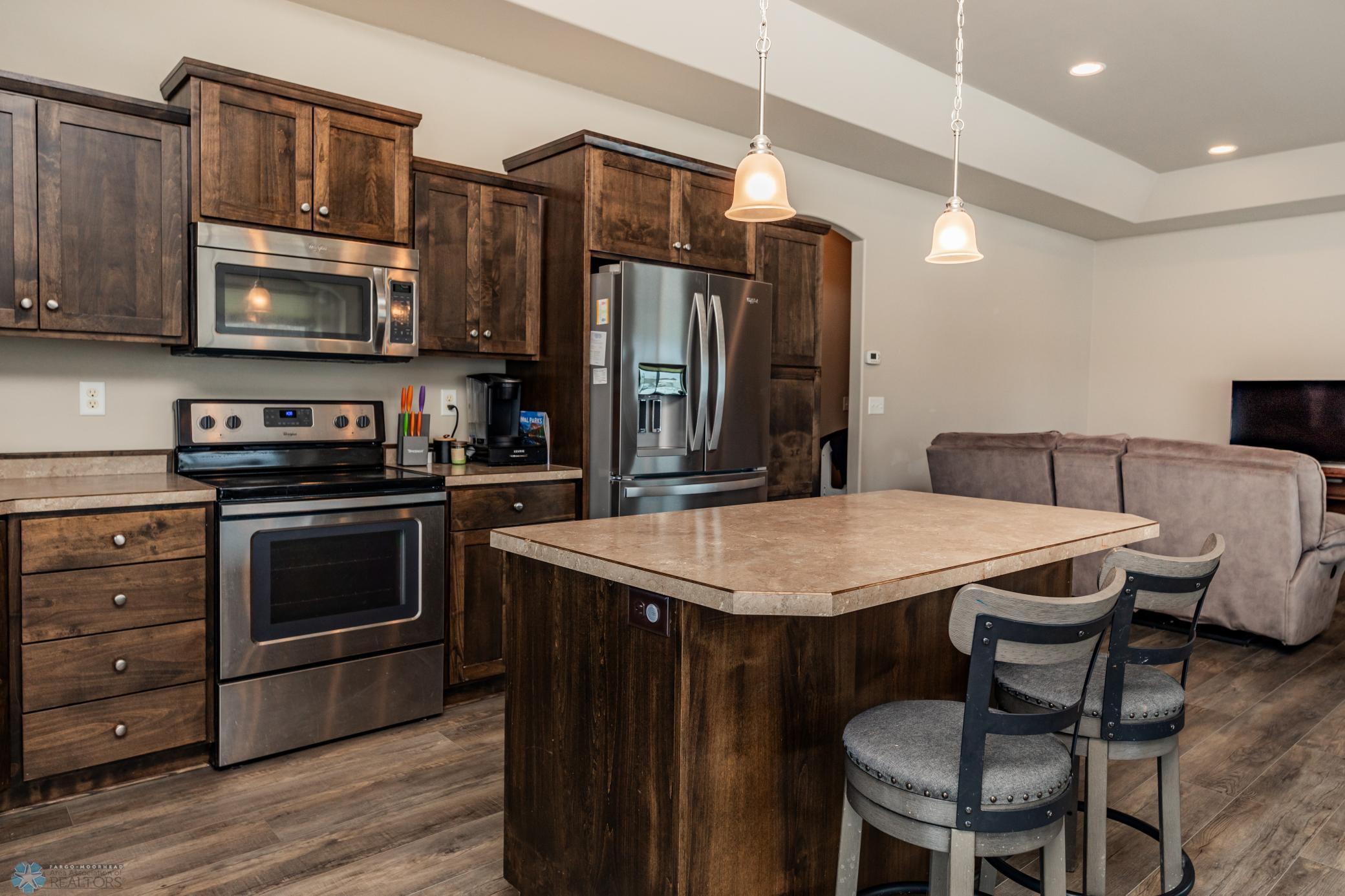 Kitchen3.jpg