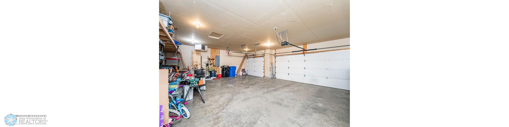Garage1.jpg