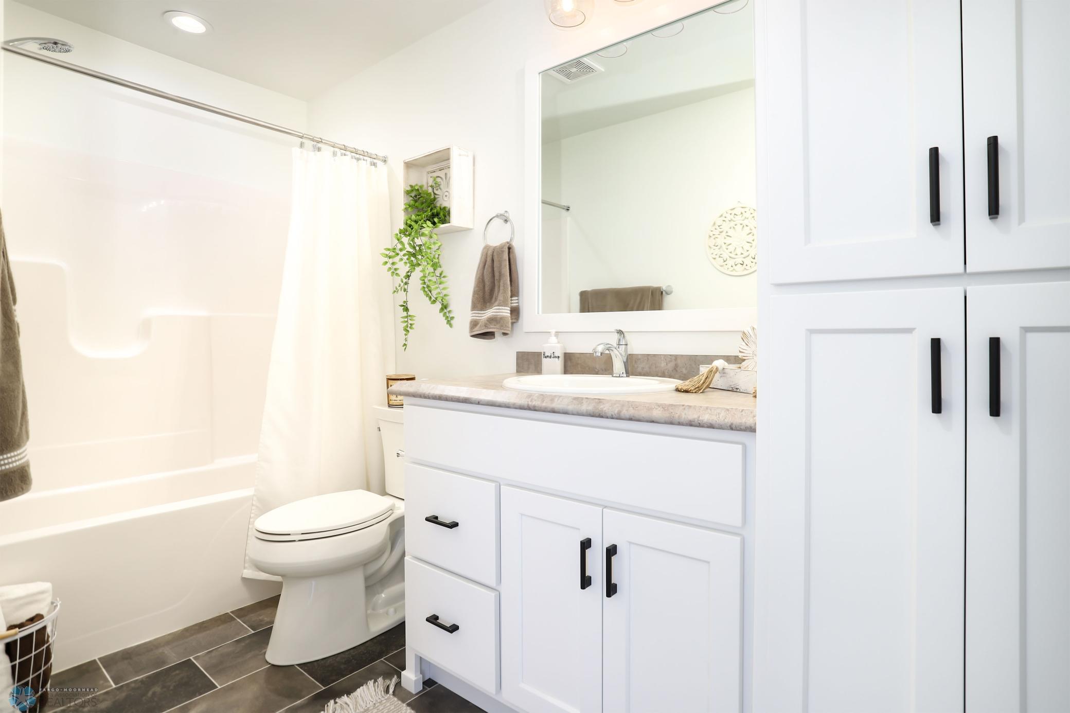 Lower Level Full Bathroom