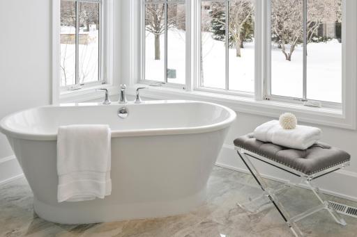 Main Level Primary Suite - Photo of previous model