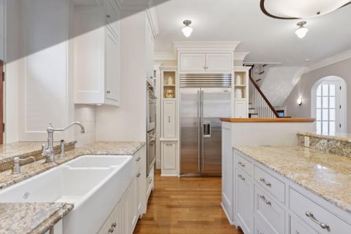 5227 Oaklawn Avenue, Edina, MN 55424