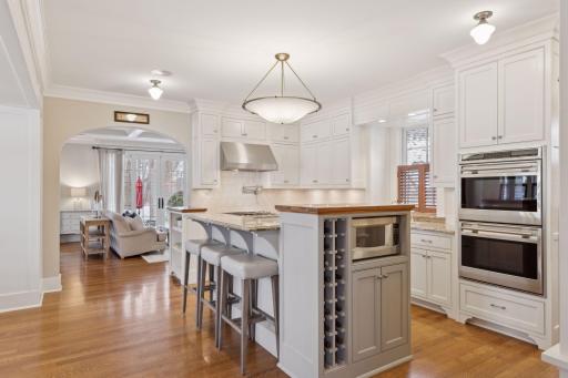 5227 Oaklawn Avenue, Edina, MN 55424