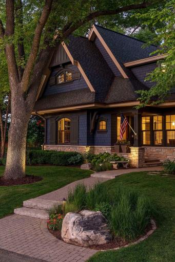 5227 Oaklawn Avenue, Edina, MN 55424