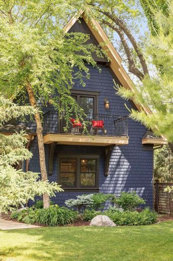 5227 Oaklawn Avenue, Edina, MN 55424