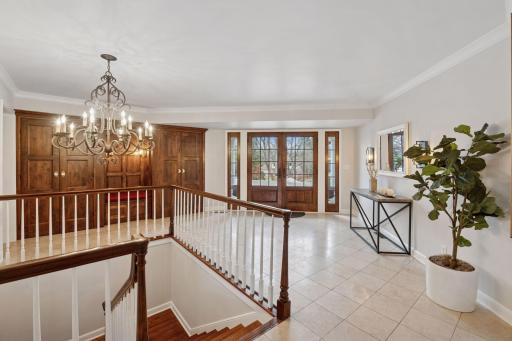 16013 Ringer Road, Wayzata, MN 55391