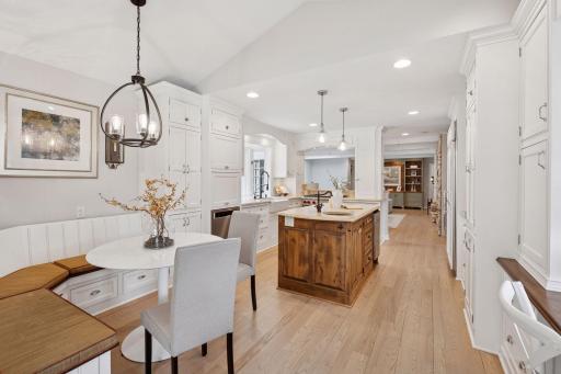 16013 Ringer Road, Wayzata, MN 55391