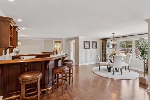16013 Ringer Road, Wayzata, MN 55391