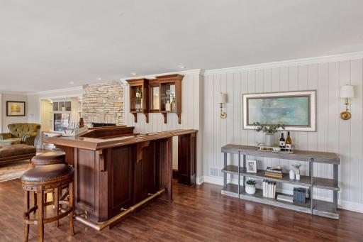16013 Ringer Road, Wayzata, MN 55391
